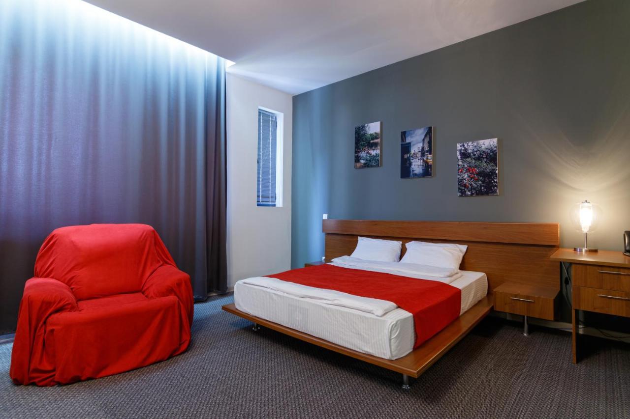 Moscow House Hotel Jerevan Buitenkant foto
