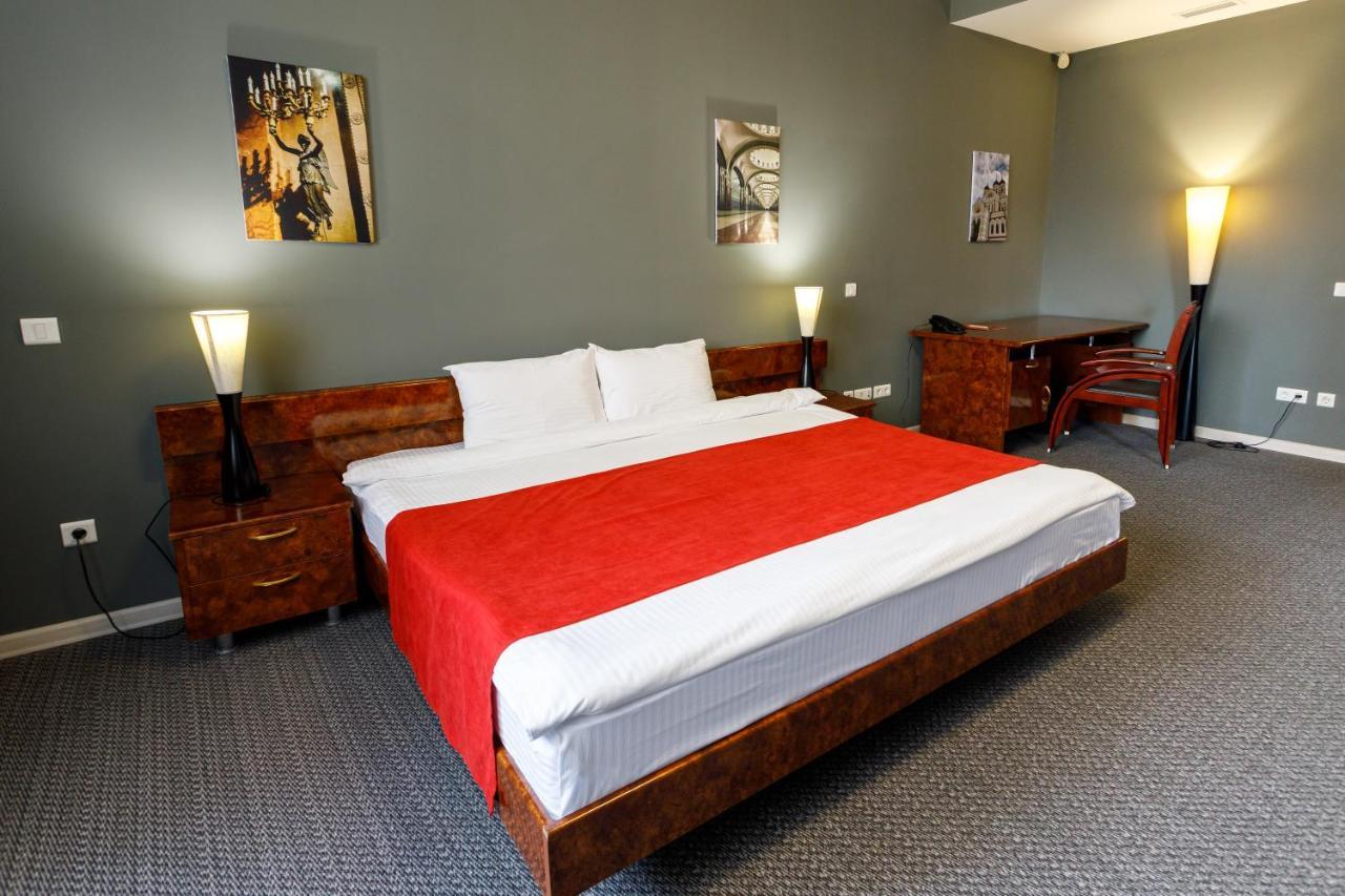 Moscow House Hotel Jerevan Buitenkant foto